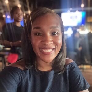 Meet your Posher, Shani